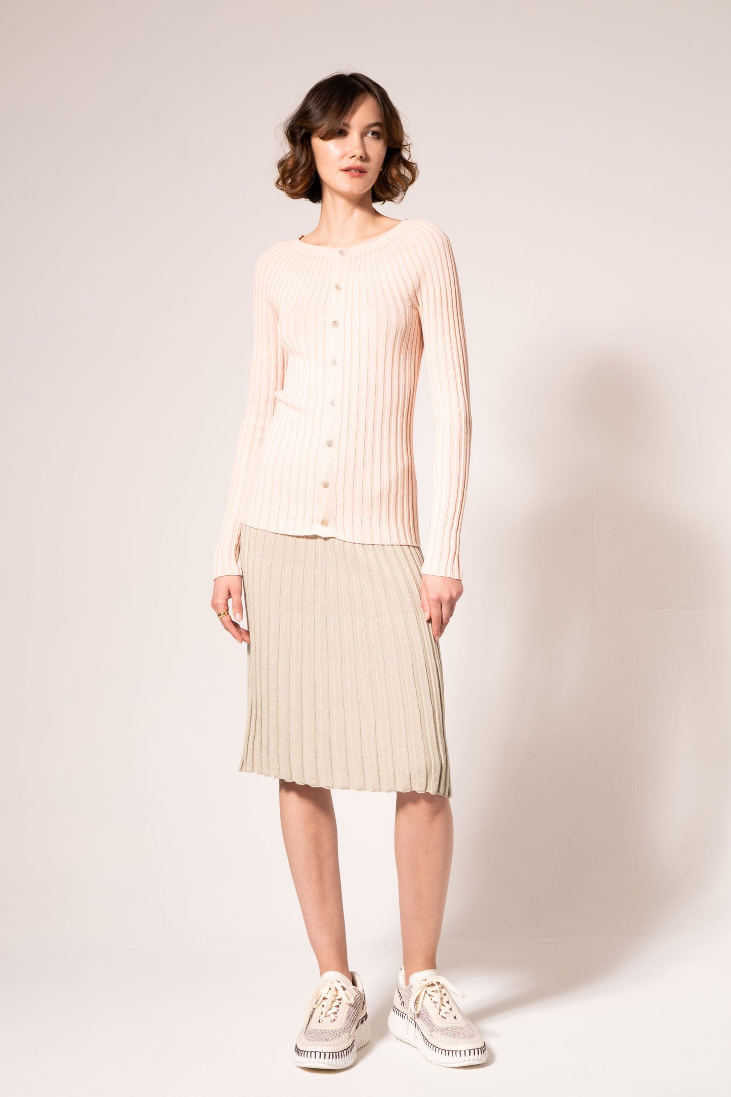 
                  
                    Serena Cardigan (Spring 3-Pack) - L
                  
                