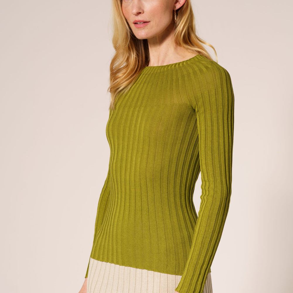 
                  
                    Daphne Top (Spring 3-Pack) - L
                  
                